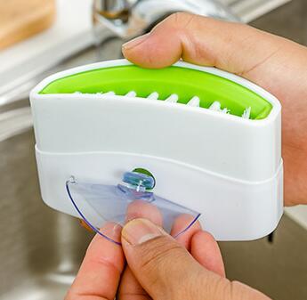 Suction Cup Kitchen Cleaning Brush – Knife, Fork & Vegetable Scrubber