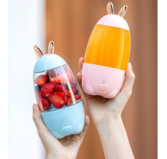 Rechargeable Mini Juicer for Home & Travel (1500mAh)